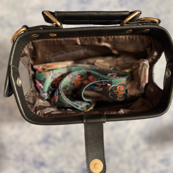 Elephant embroidered handbag/purse/crossbody one of a kind - Picture 4 of 12